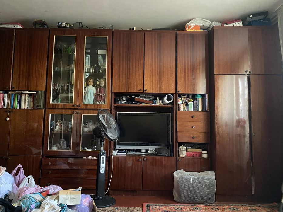 Шафа -стінка самовивіз самовиніс безкоштовно