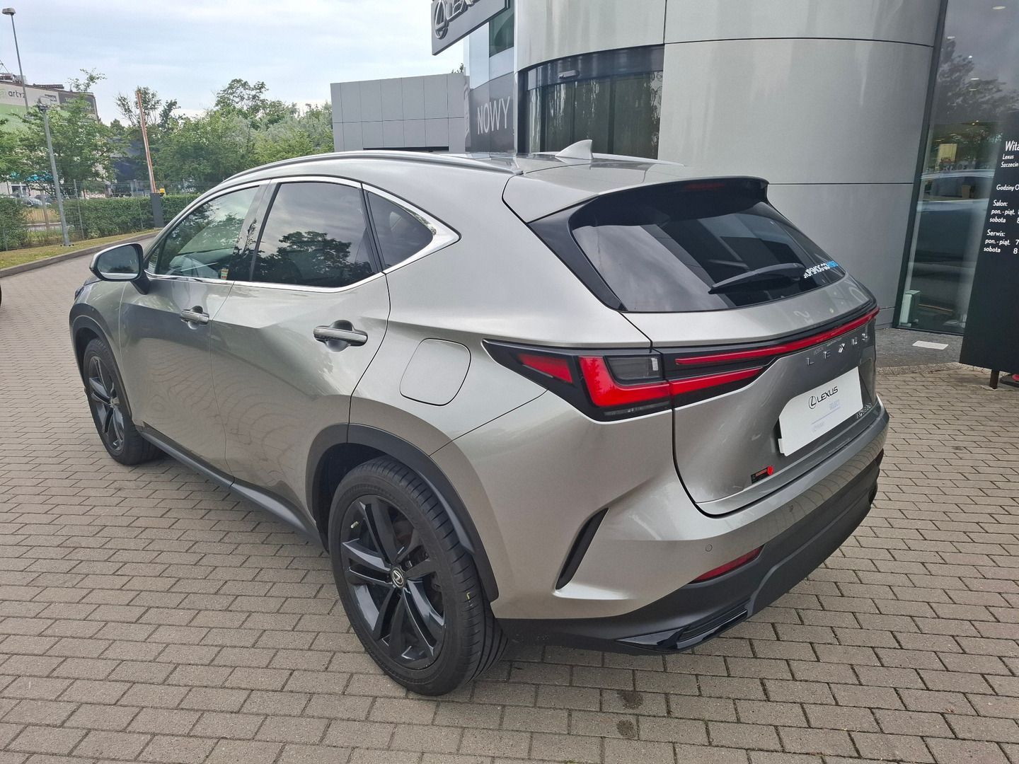 Lexus NX 350h Prestige+Design+Tazuna+Dach Pano AWD | Vat23% | Lexus Relax |