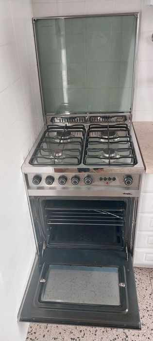 Fogão e forno a gás Troia