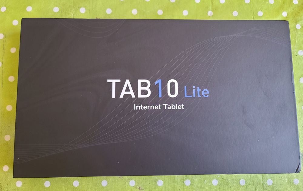 Tablet novo com caixa 10 polegadas.