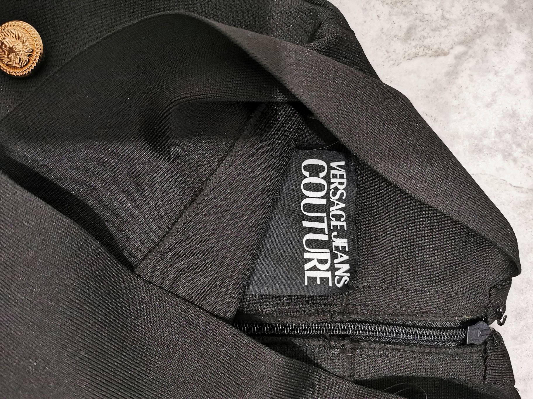 Komplet marynarka i spódnica Versace Jeans Counture