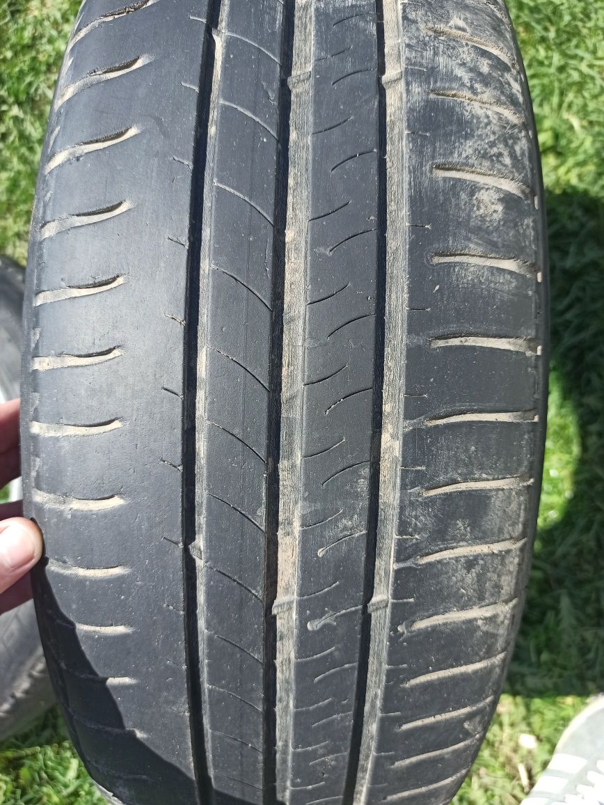 Резина літо Michelin 195/65 r15 пара 18р.і пара 13р. Комплект 4шт.