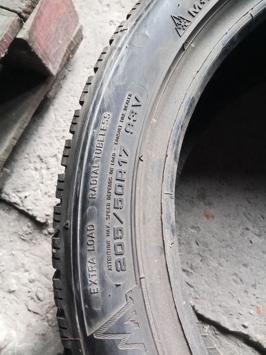 205.50.17 Dunlop 2шт зима шини гума склад Харків Шиномантаж 50 45 215