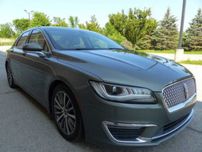 2017 Lincoln MKZ Select