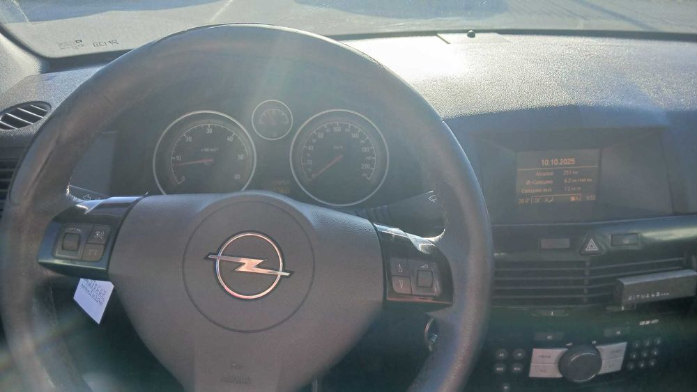 Opel Astra Caravan 1.7 CDTi Cosmo ecoFLEX