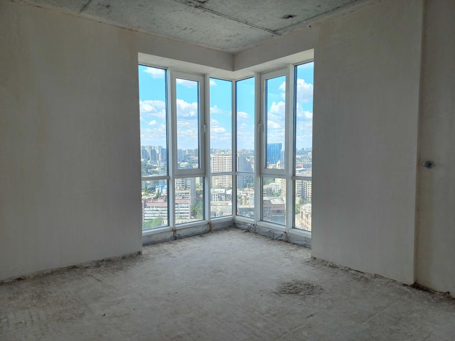 Продаж 4 кімн кв 140м2 ЖК Royal Tower Роял Тауер Саксаганського Центр