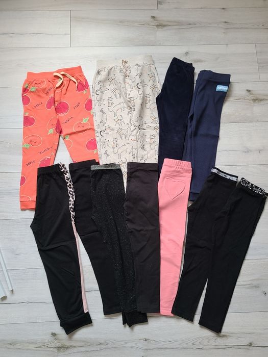 Лот одягу на дівчинку 110см Next George