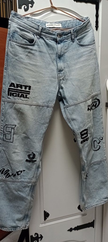 Męskie spodnie baggy Bershka