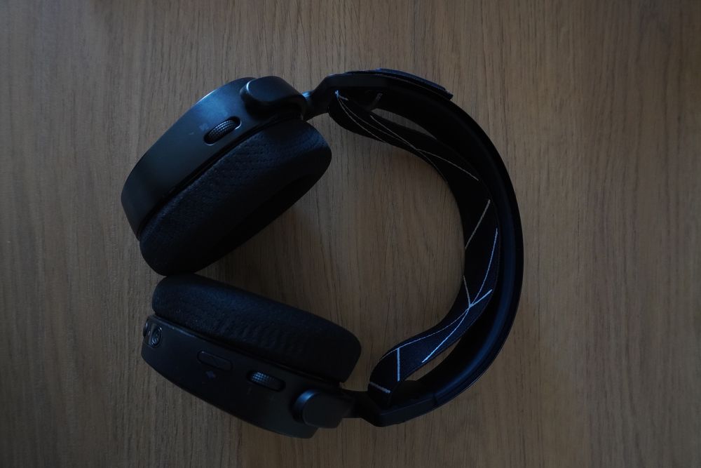 Headsets Arctis 9