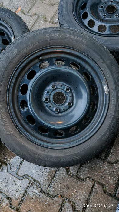 Koła/ Opony i felgi zimowe 205/55/16
