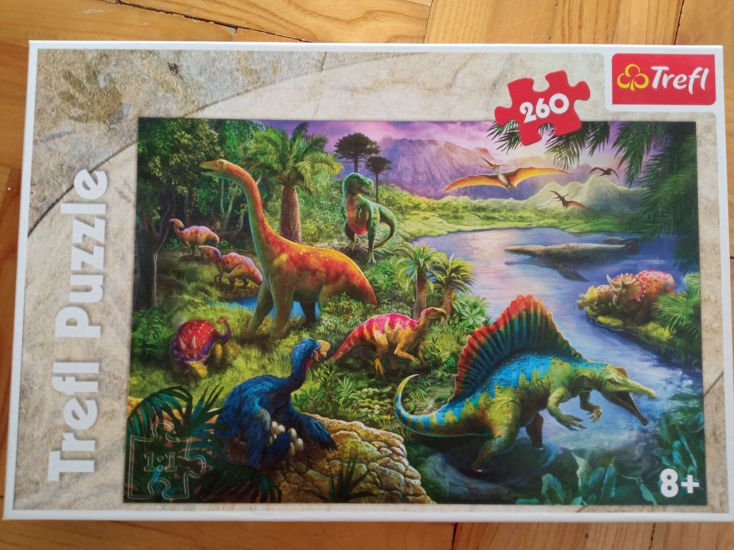 Puzzle dinozaury