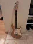 Yamaha Pacifica 112J YNS