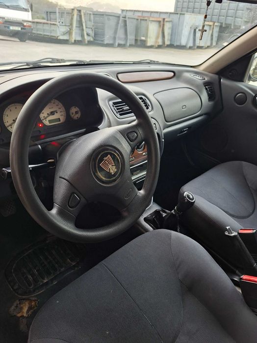 Rover 1.4 versão 25 de 2004