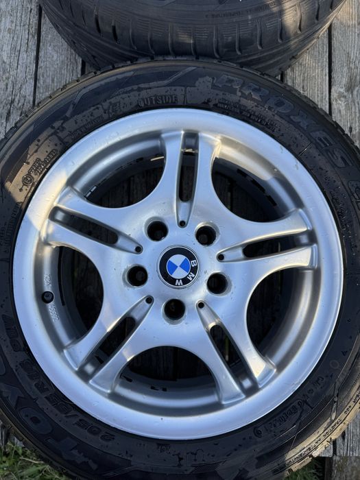 Диски з резиною БМВ 68 стиль r16