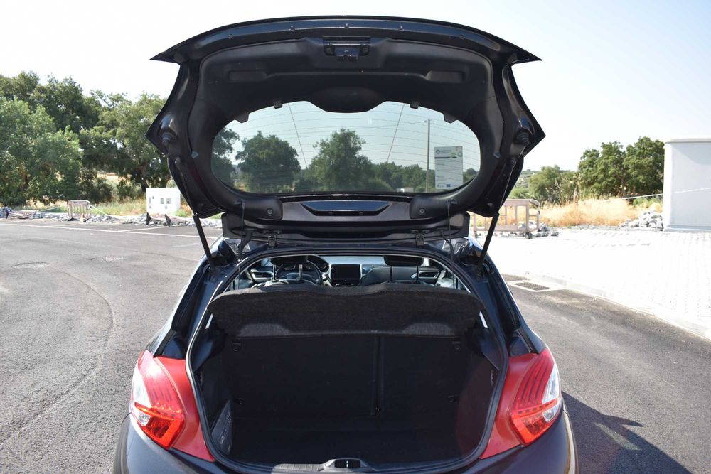 Peugeot 208 1.4 Vti Allure (3 Portas)