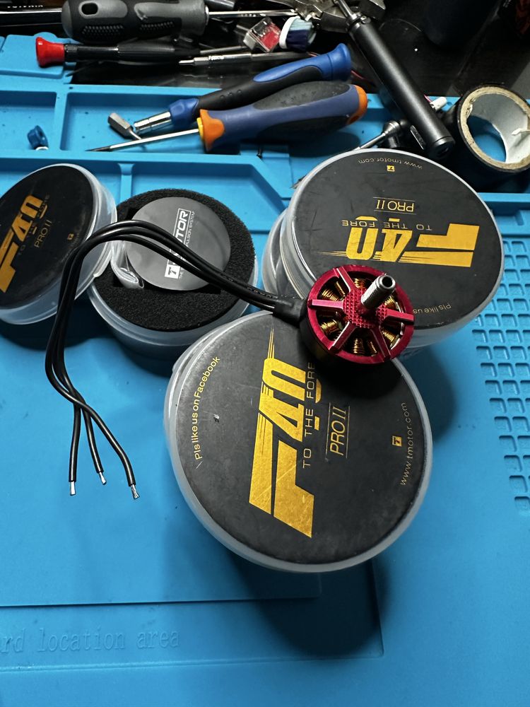 5 motors TMotor F40 Pro ll para drone FPV 1600 KV (6S)