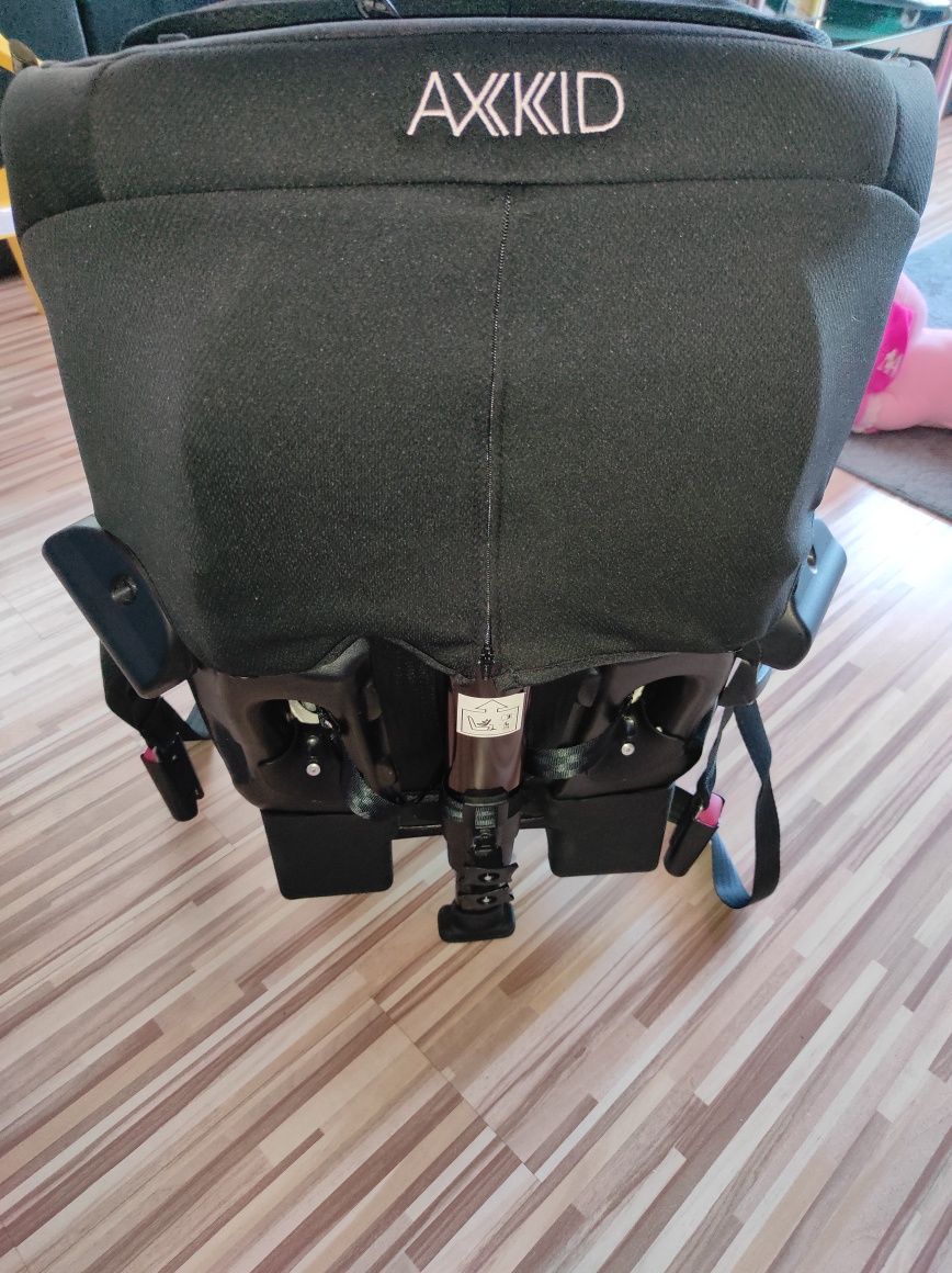 Axkid minikid rwf fotelik isofix bezwypadkowy