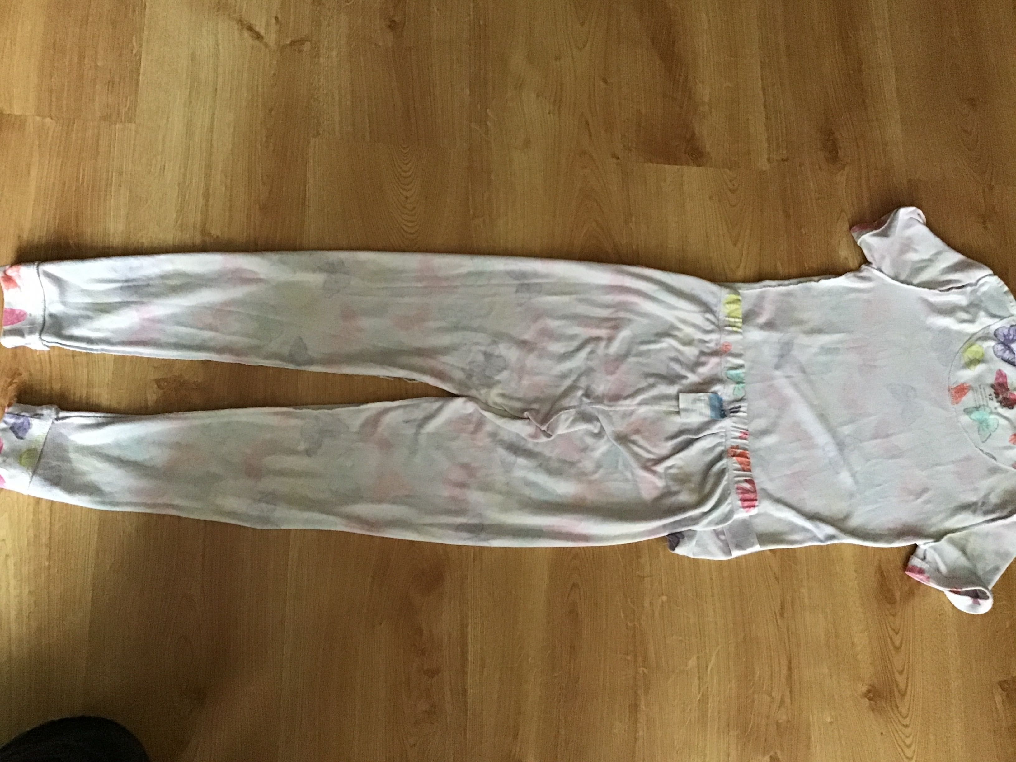 Piżama w motylki 2 cz, krótki rękaw, dł.spodnie 12 lat sleep on it.USA