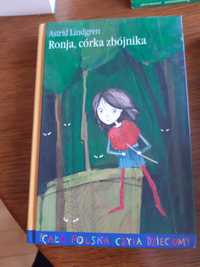 Ronja, córka zbujnika.   Astrid Lindgren.