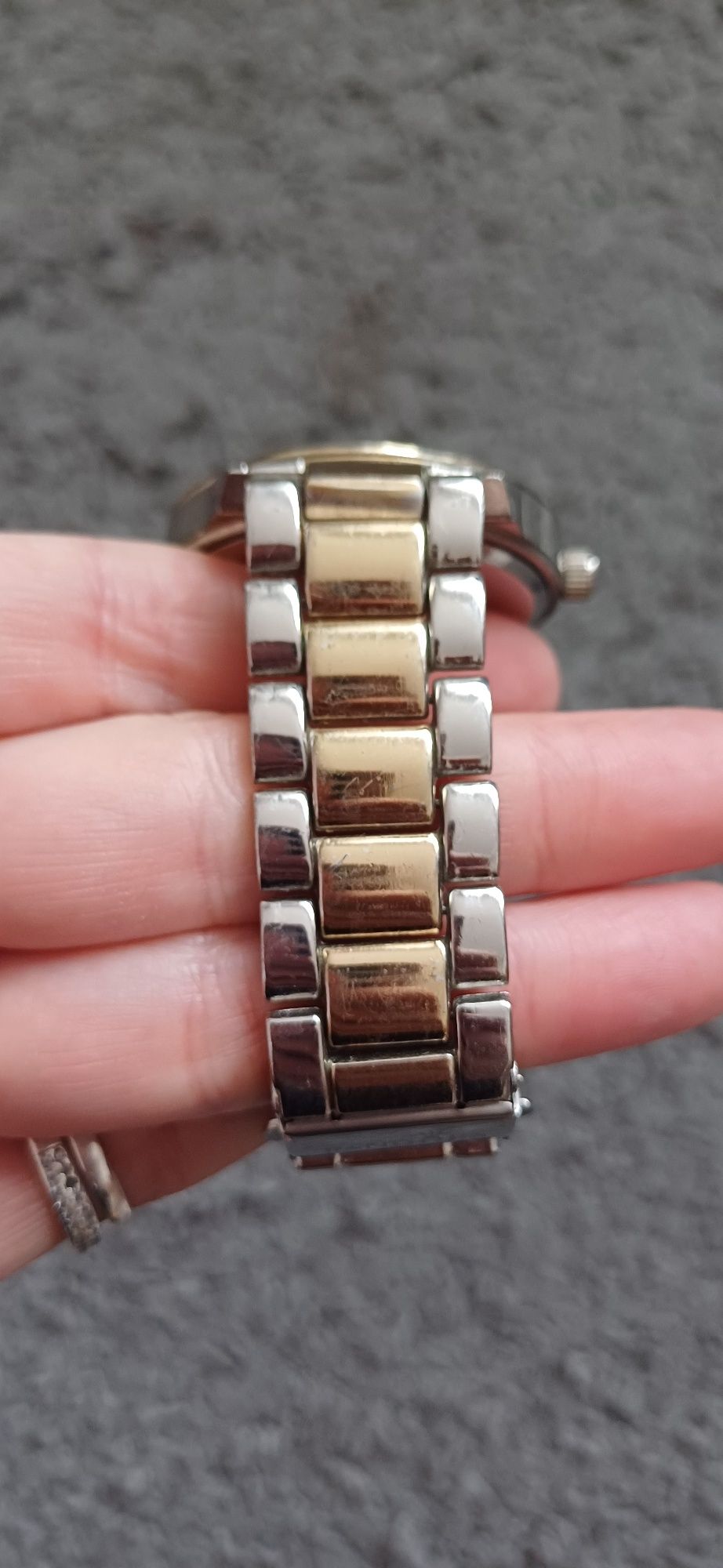 Zegarek pandora.
