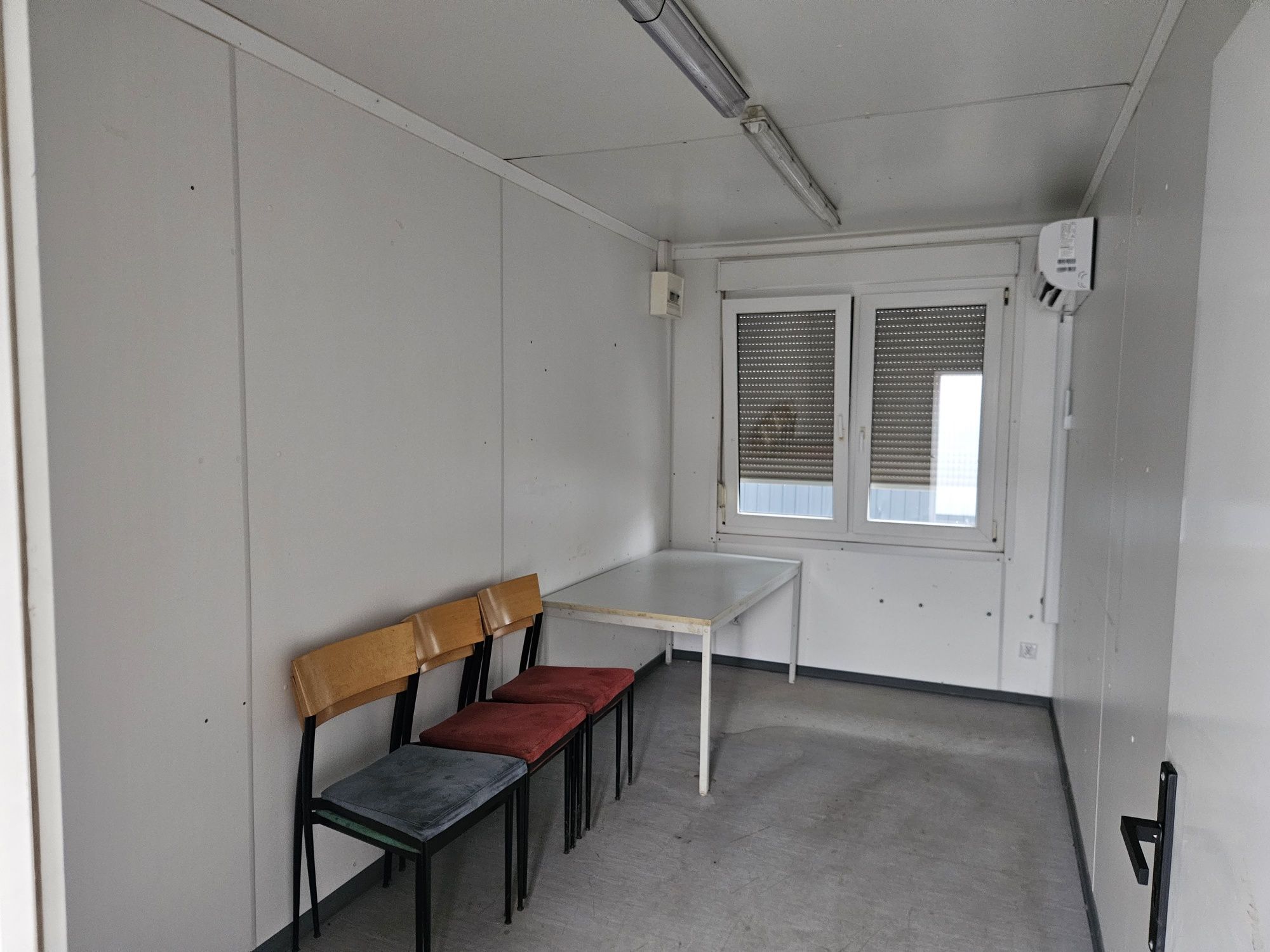 Kontener socjalny  WC biurowy klima