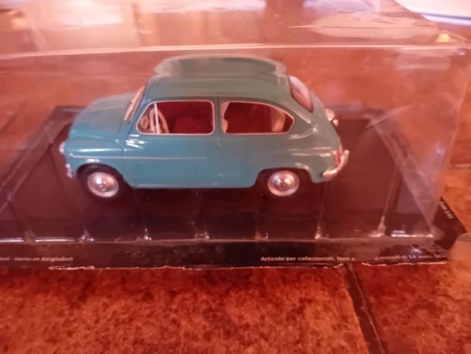 Fiat 600, escala 1/24, clássico