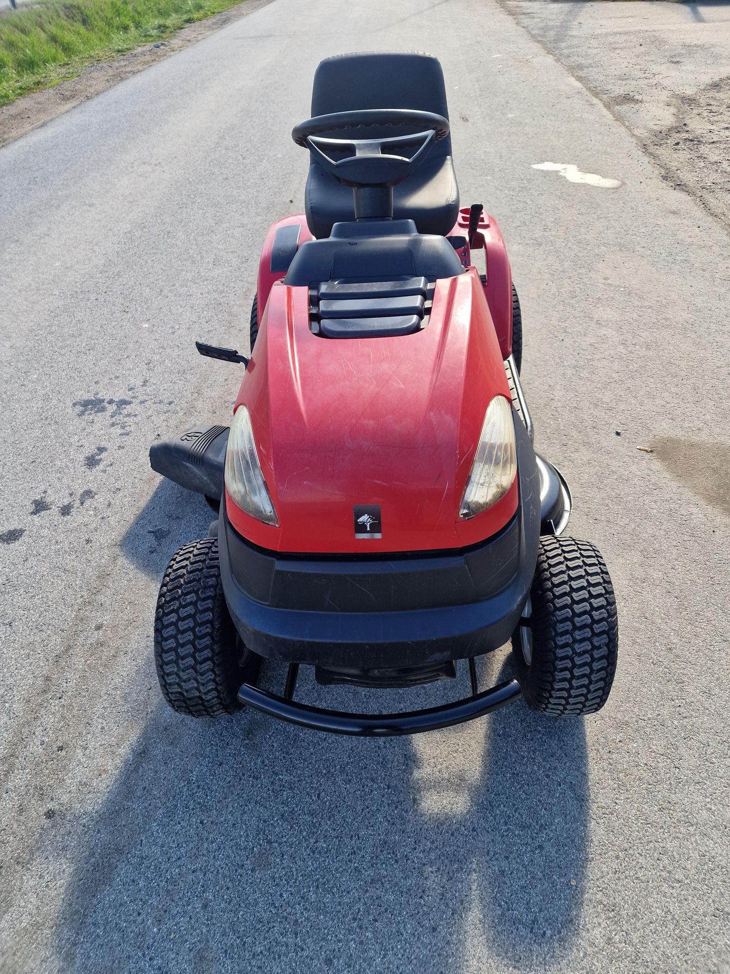 Sprzedam traktorek do trawy 17 koni briks