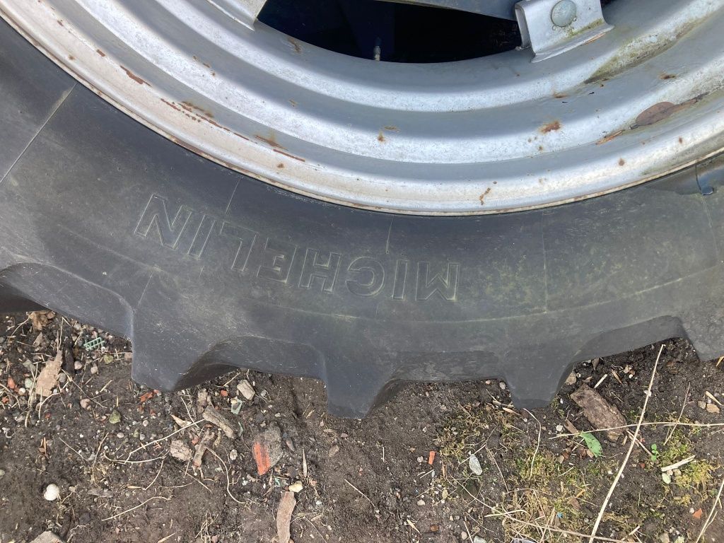 Koła 16.9 R 38 BIB X michelin