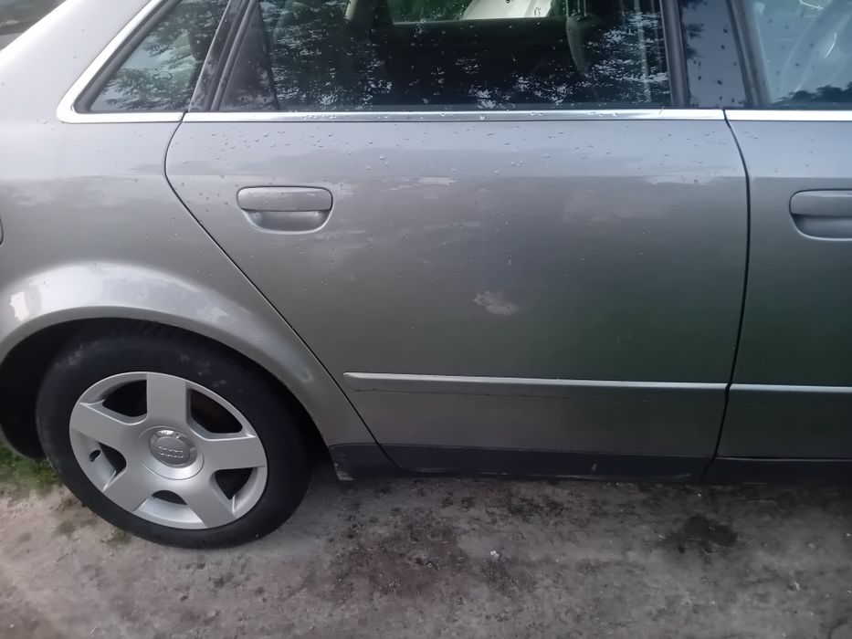 Audi a4 b6 ly7q drzwi przód tył prawe przednie tylnie