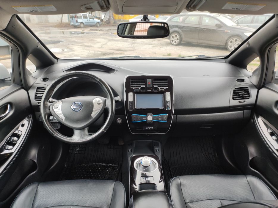 Nissan Leaf Ніссан Ліф