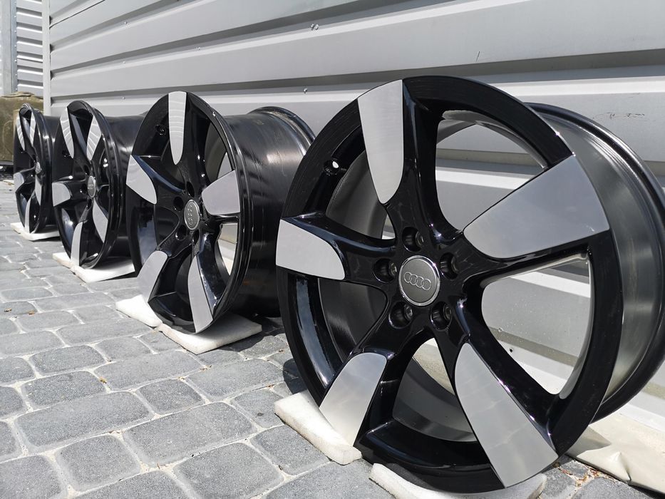 NOWE Oryginalne Felgi Audi 19 A3 A4 A6 A8 Q3 Q5 TT