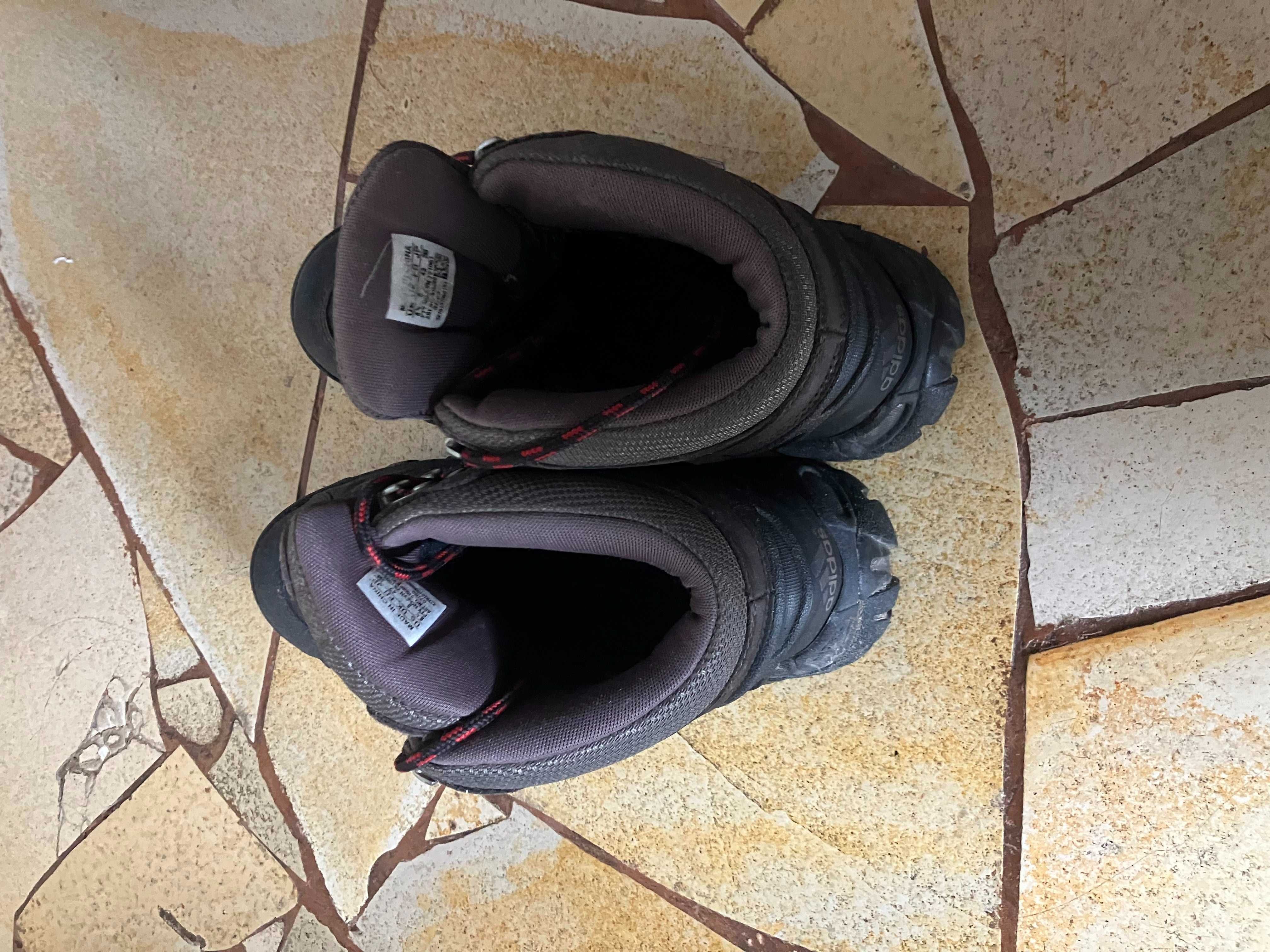 Botas de Caminhada / Trekking – Impermeáveis