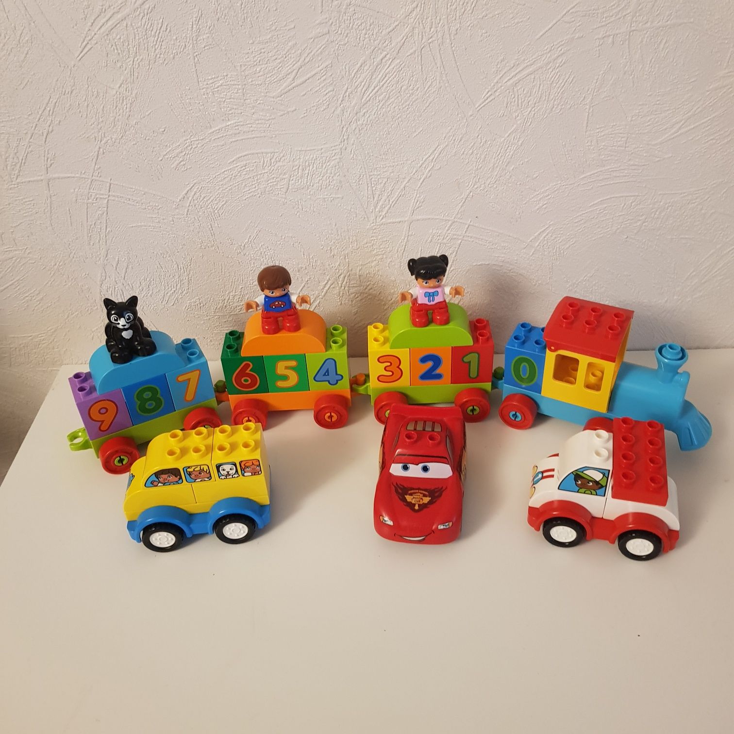 Продаж потяг Lego Duplo + машини б/в