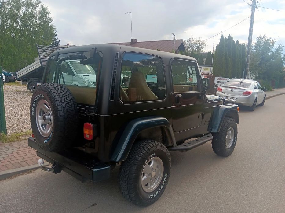 Jeep Wrangler PIĘKNY JEEP 5 nowych opon. ZDROWY . kamera .EUROPA. Zaledwie 100000 km