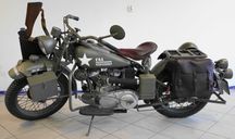 Motocykl Indian 741 zabytek wojsko dla koneserów