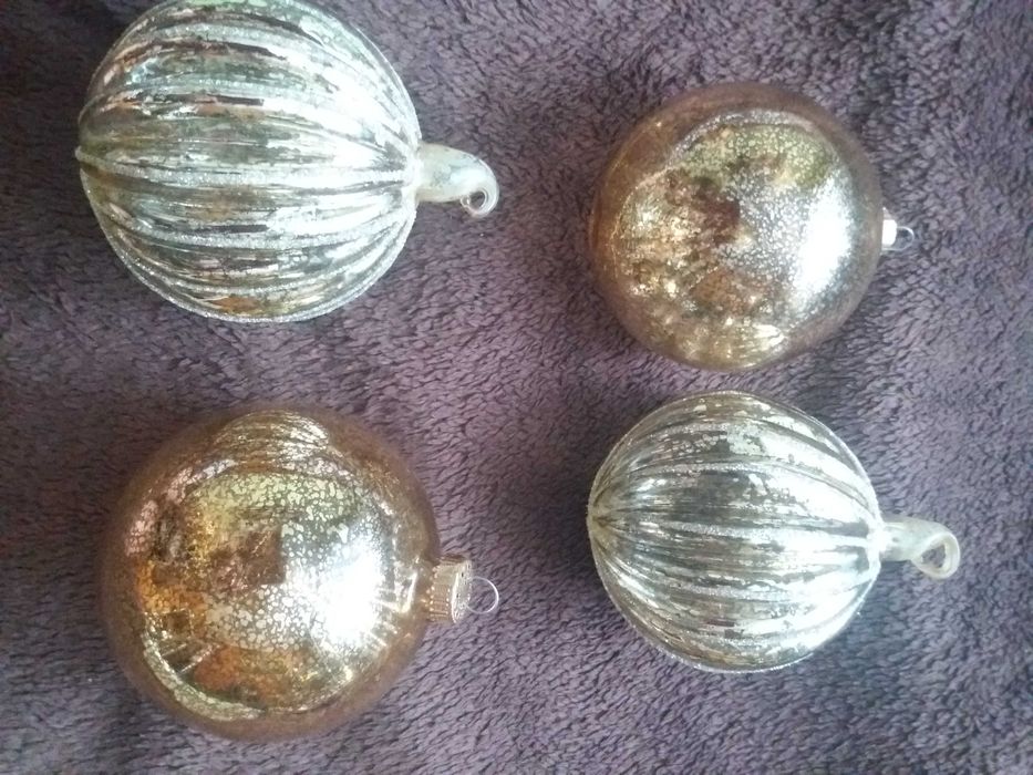 Srare bombki PRL reflektor