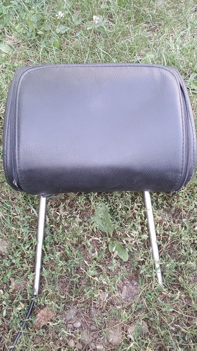 Підголовник прадо