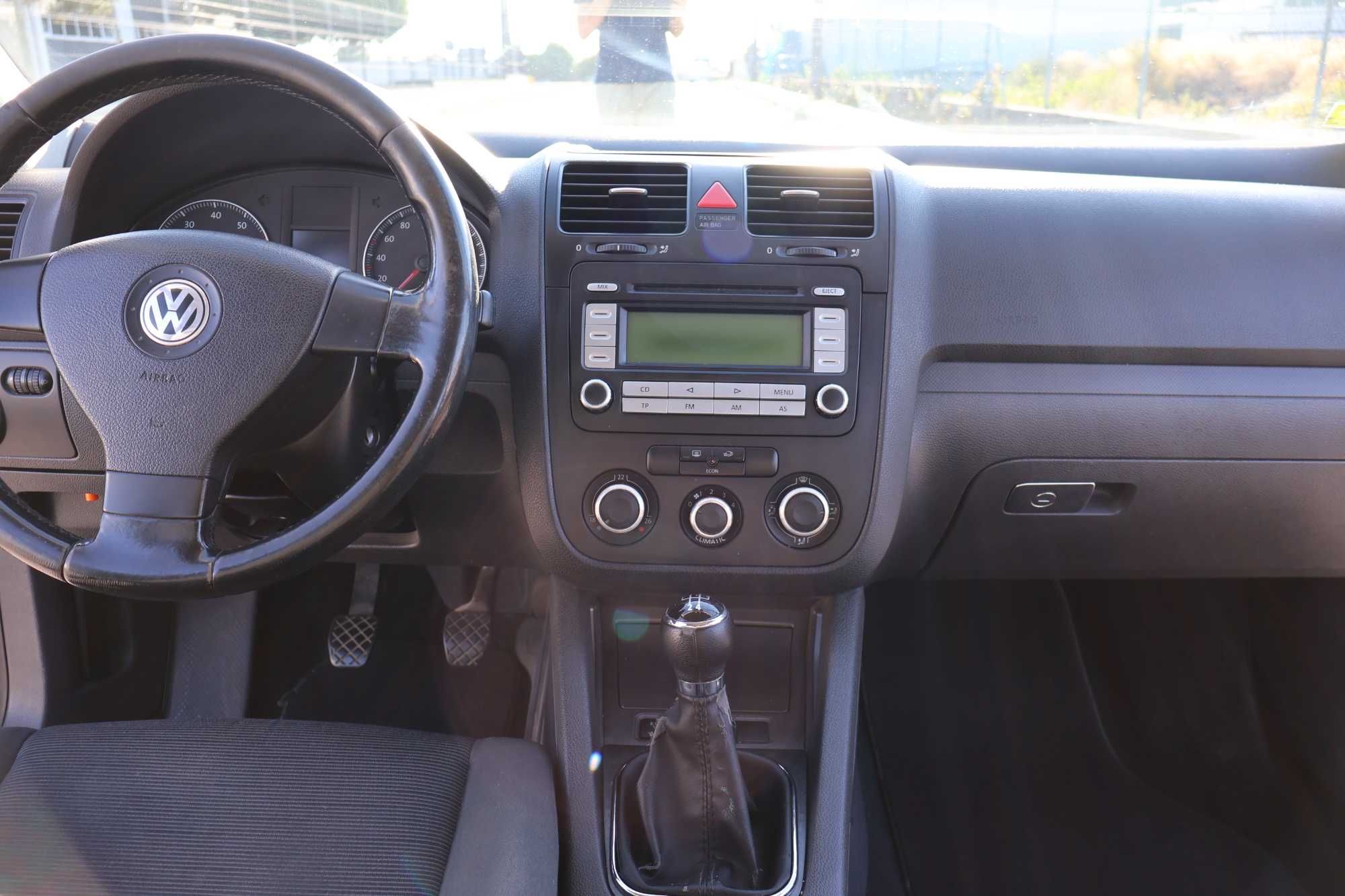 Volkswagen Golf V