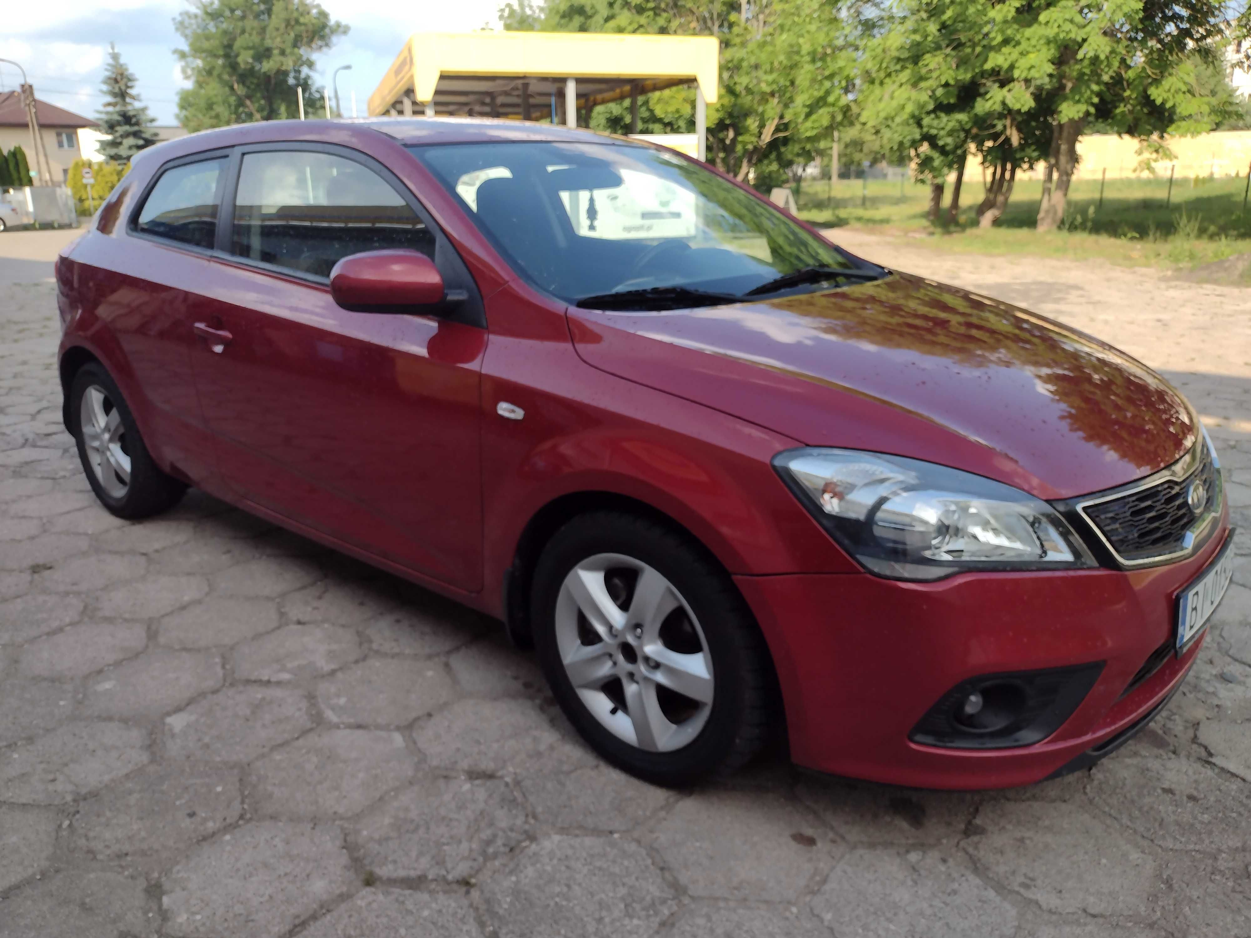 Kia Pro_cee'd 1.6 Diesel 2011 Rok