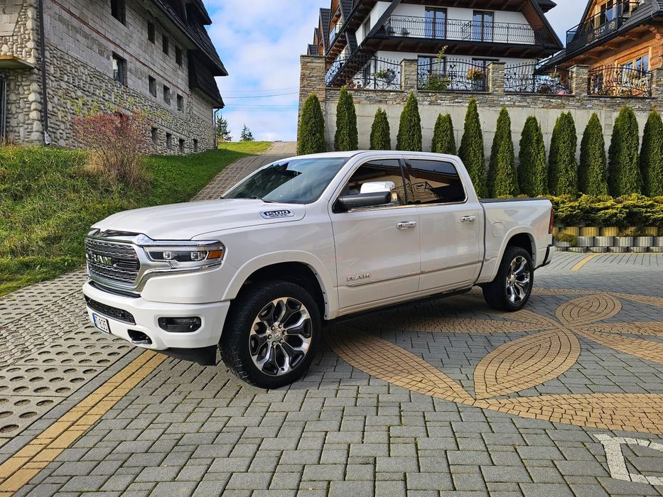 RAM 1500 ŚLICZNY RAM 5,7 Hemi Limited Full OPCJA I Właściciel PANORAMA LPG