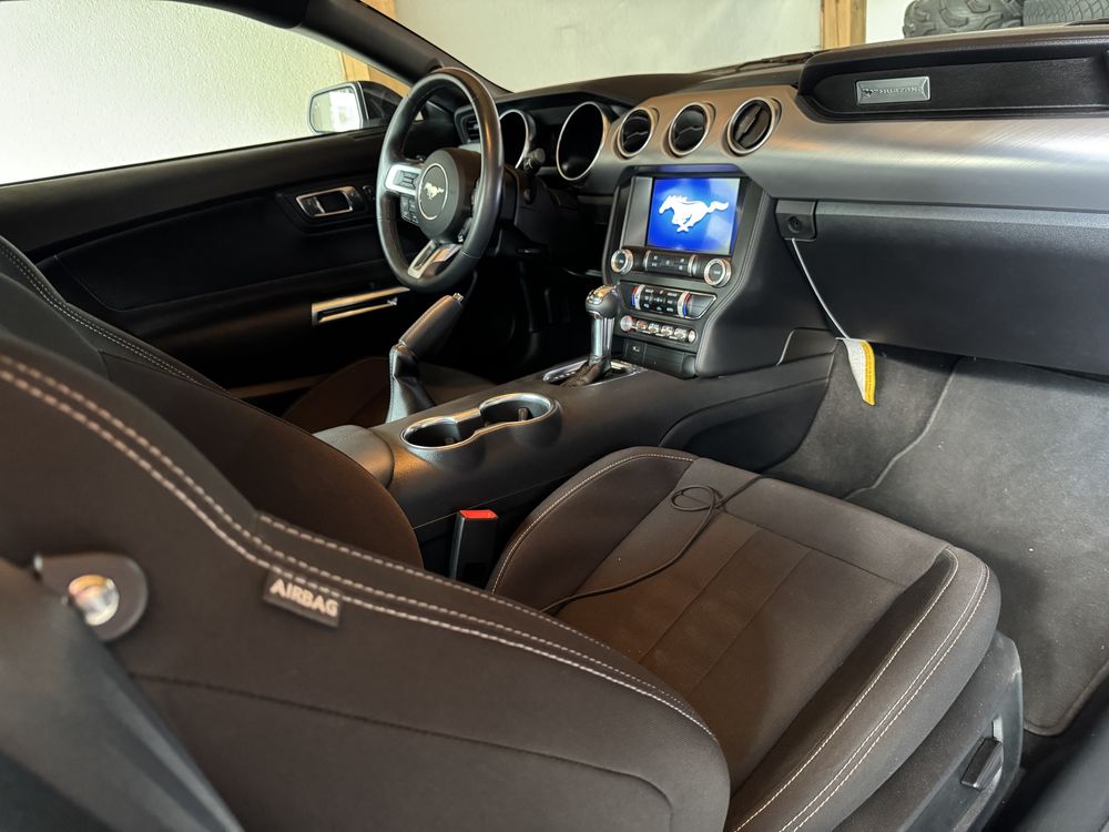 Ford mustang GT 2023r