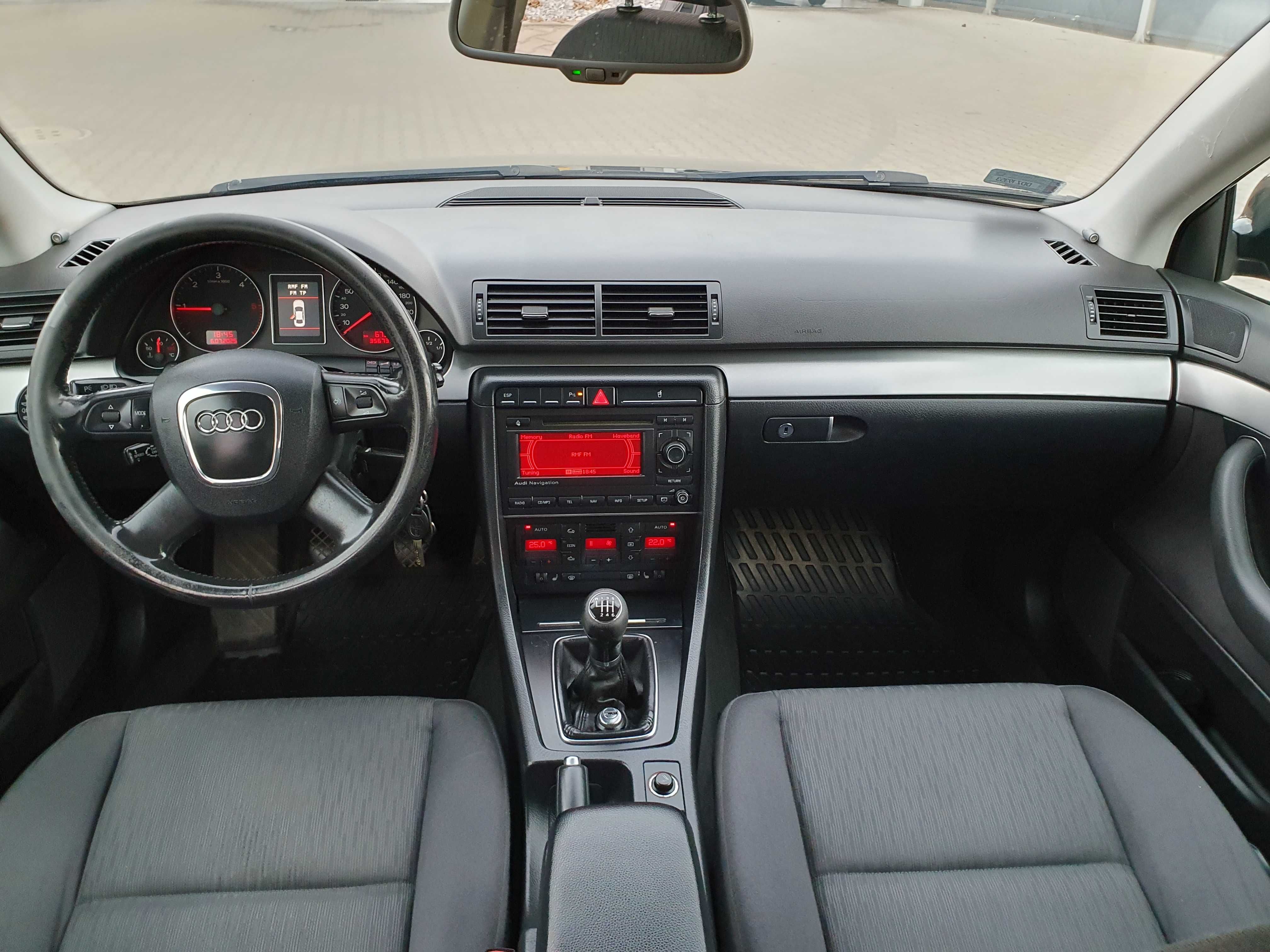 Audi A4 Avant, 2.0tdi, bixenon skrętny, kolorowy fis, multifunkcja.