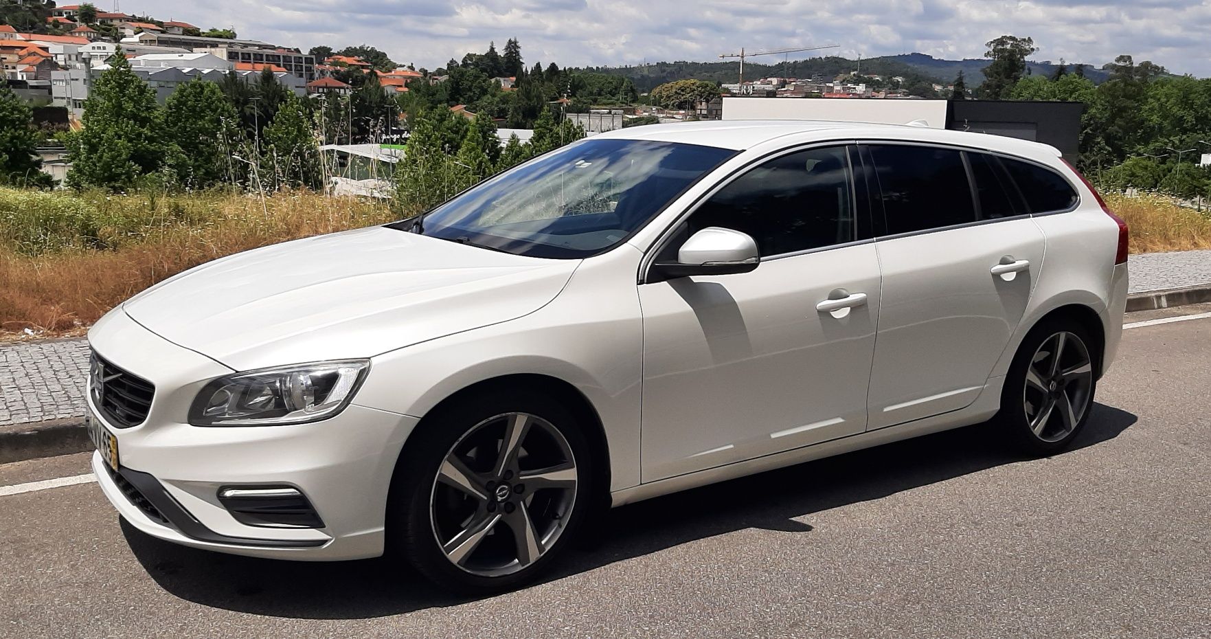 Volvo V60 D2 R design