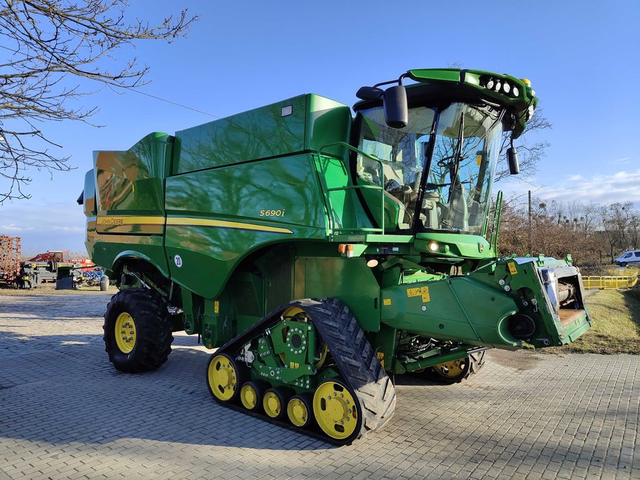 Kombajn John Deere S 690 i .JD S690i .Heder PREMIUM FLOW 635 . 10,70 m