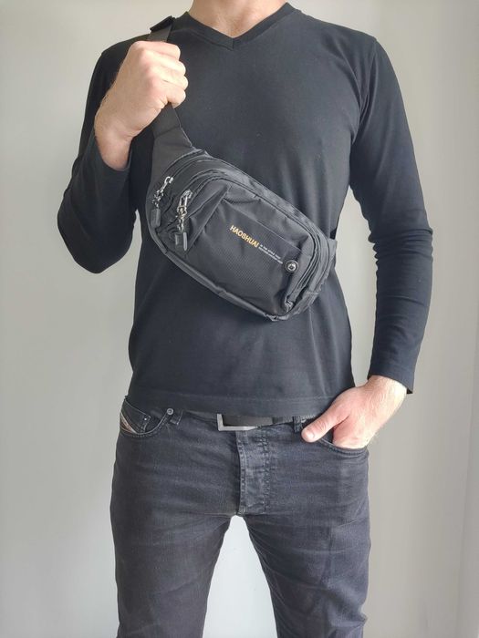 371 Сумка на пояс бананка