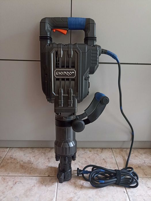 Аренда - прокат строй инструмента.