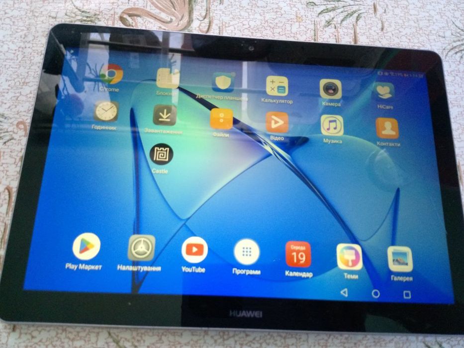 Планшет Huawei .