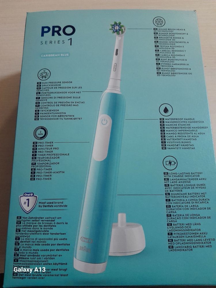 Електрична зубна щітка Oral-b Pro series 1