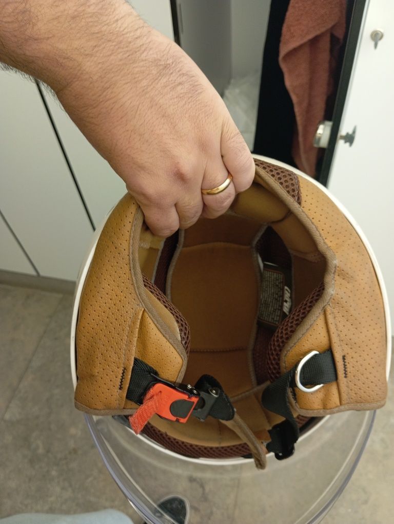 Capacete tamanho L