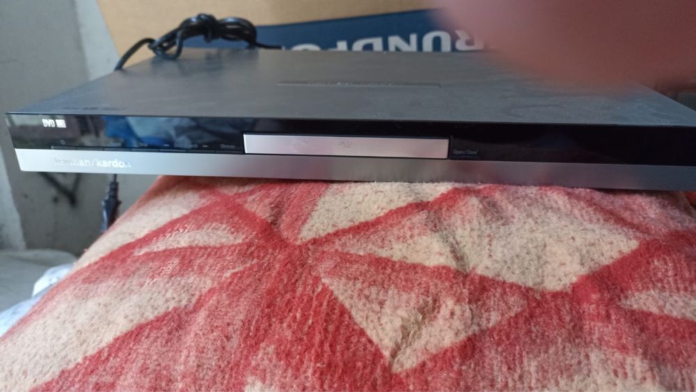 DVD Harman Kardon 27
